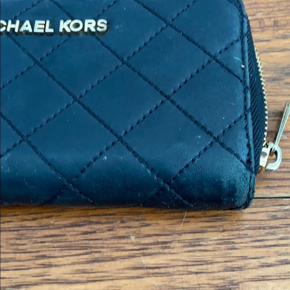 Michael Kors wristlet/wallet - Picture 3 of 5